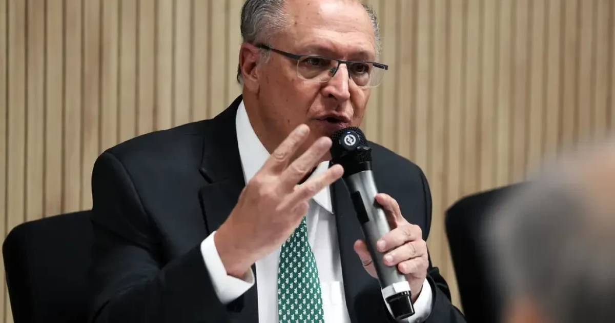 Alckmin defende mandato de até 15 anos e código de ética para ministros do STF