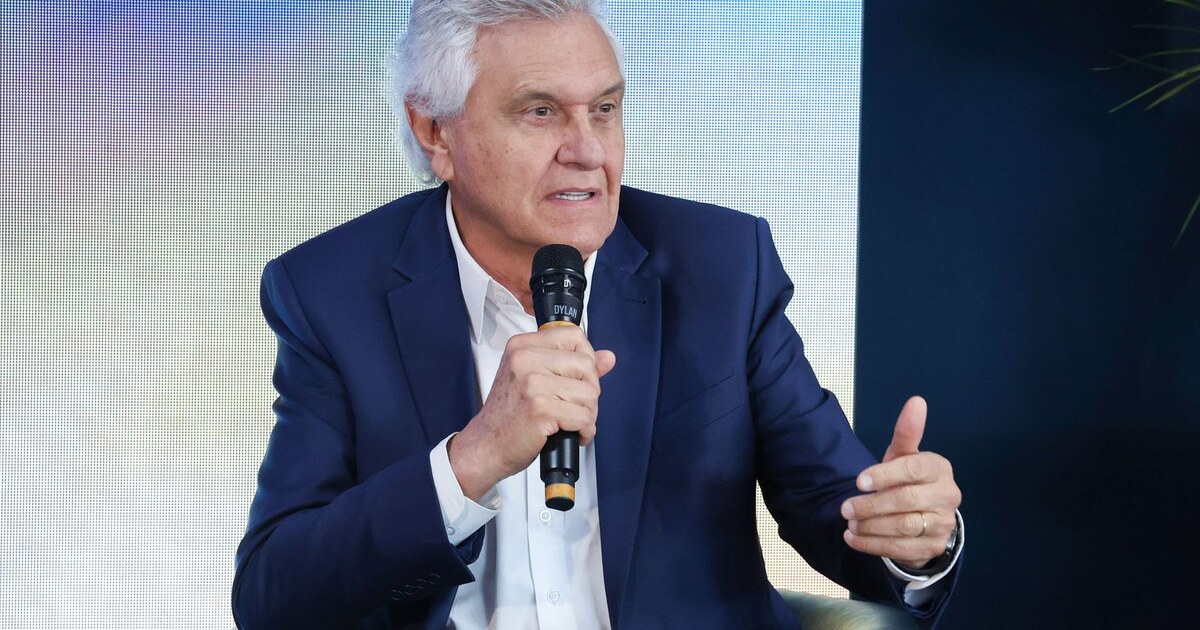 Caiado propõe lei de terrorismo doméstico, maioridade aos 16 e 40 presídios federais