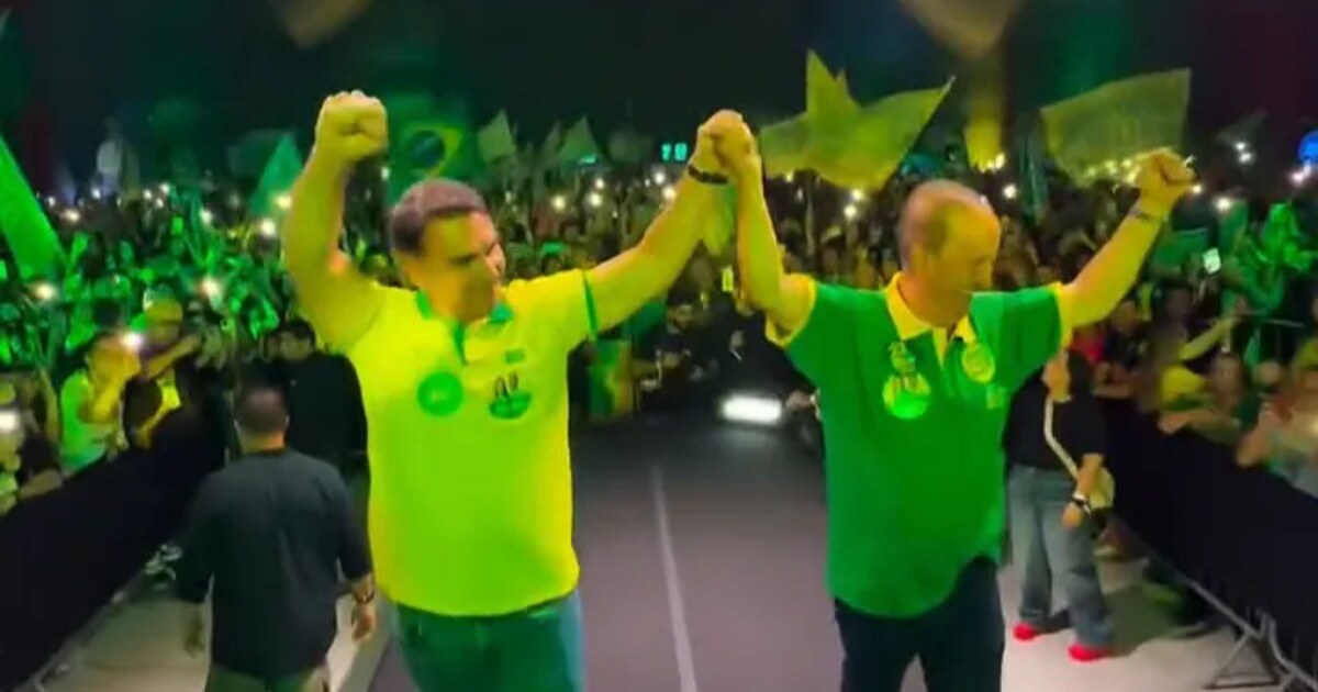Flávio chama Moraes de ‘laranja podre’ e defende impeachment em Joinville