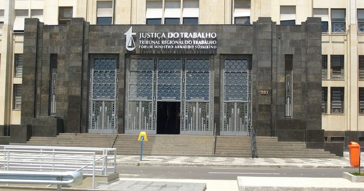 TRT-1 manda empresa indenizar umbandista por cultos evangélicos no trabalho