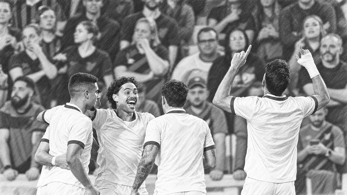 Palmeiras vence com dez e assume liderança provisória