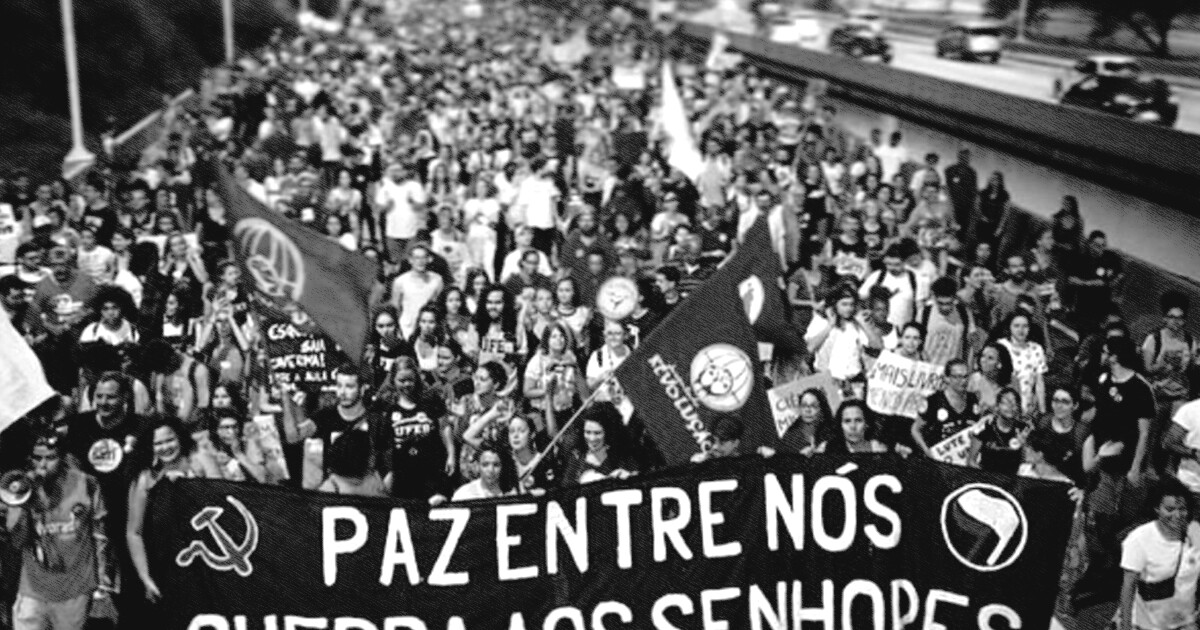 A pedra no sapato de quem vive em linha reta - Século Diário
