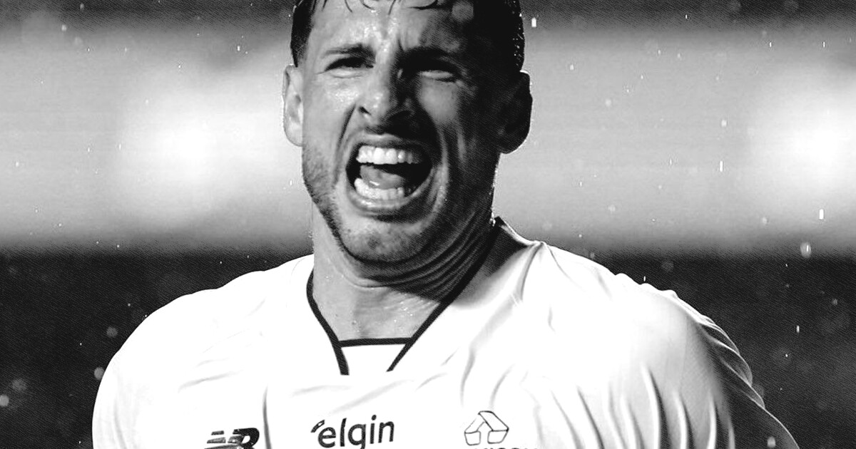 Calleri decide, São Paulo vence o Vitória e respira no Brasileirão