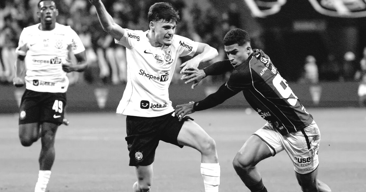 Com polêmica, Corinthians empata com Vitória e chega a 10 jogos sem vencer