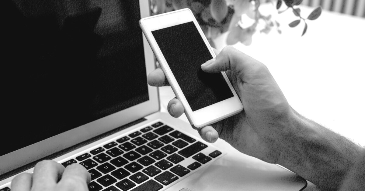 Como transformar seu celular antigo em uma segunda tela para o seu computador