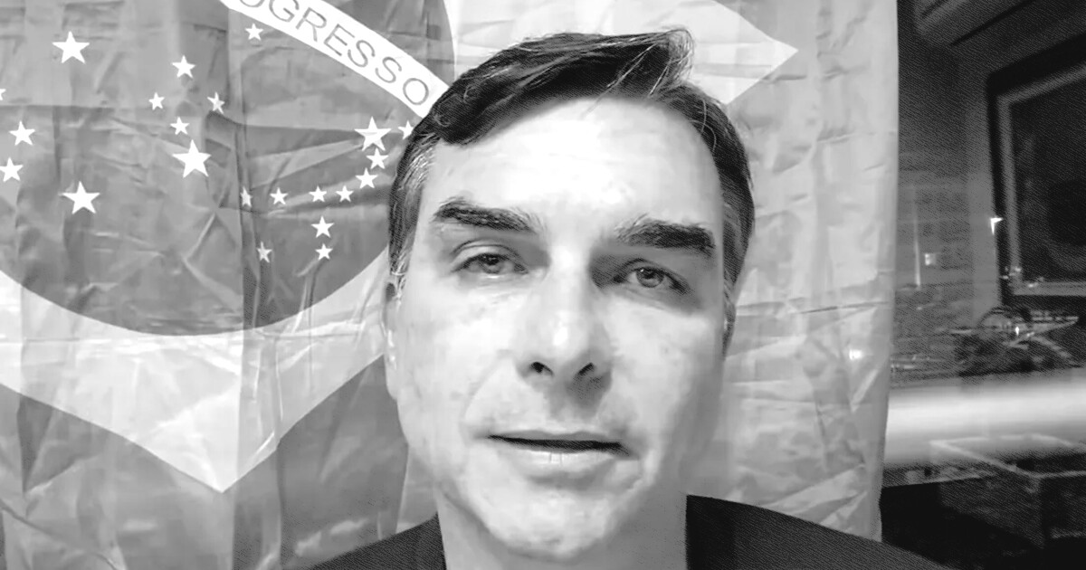 Flávio Bolsonaro alega que não fugiu do Brasil: "Saí do regime de exceção"
