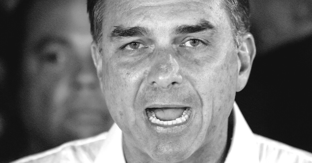 Governo Trump vai dar vistos e permitirá entrada de Flávio e família nos EUA