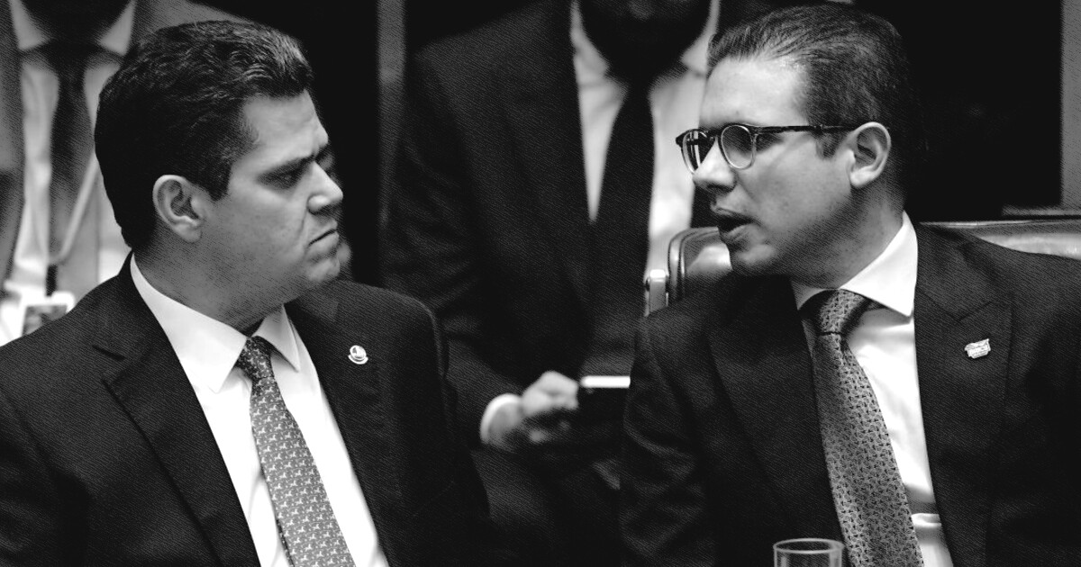 Hugo Motta e Alcolumbre visitam TSE durante 2º turno das eleições