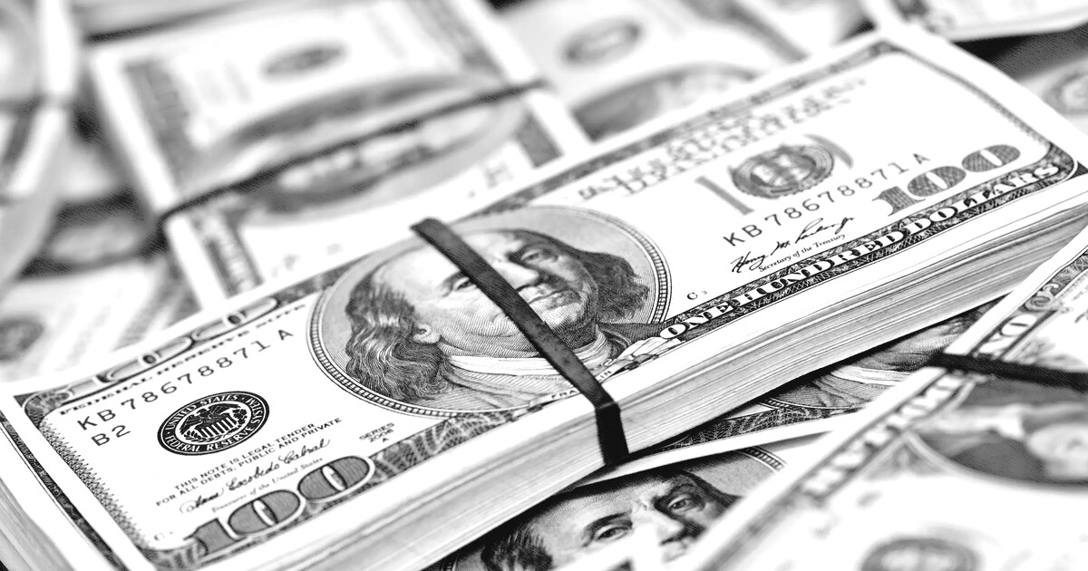 Ibovespa perde 18% na semana da reeleição de Lula; dólar dispara 9%