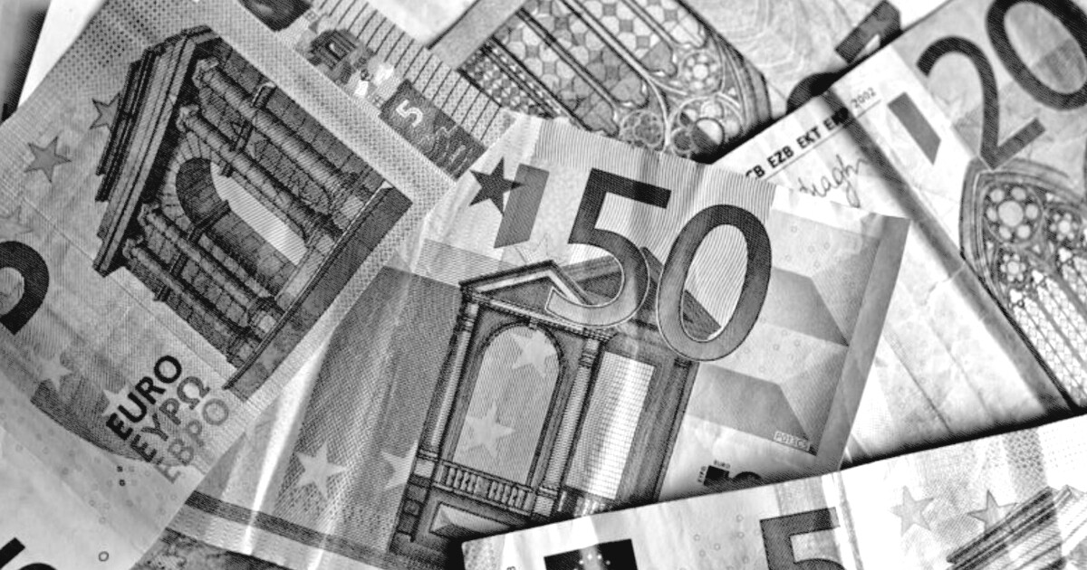 Inflação na zona do euro atinge 3,8% em setembro