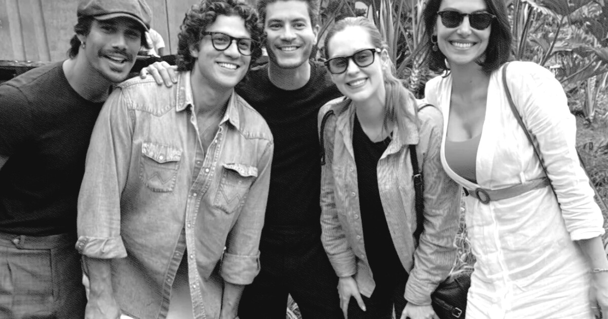 Lua Blanco: foto de reencontro do elenco de Rebelde em velório comove fãs
