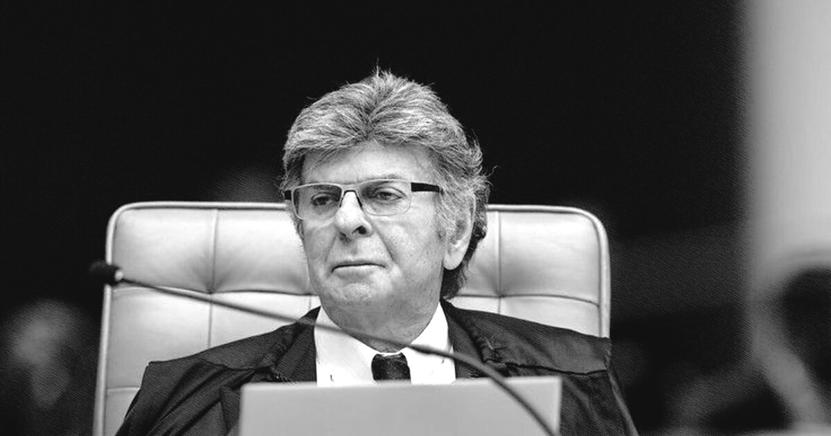 Luiz Fux, ministro do STF, vota no 2º turno em Brasília