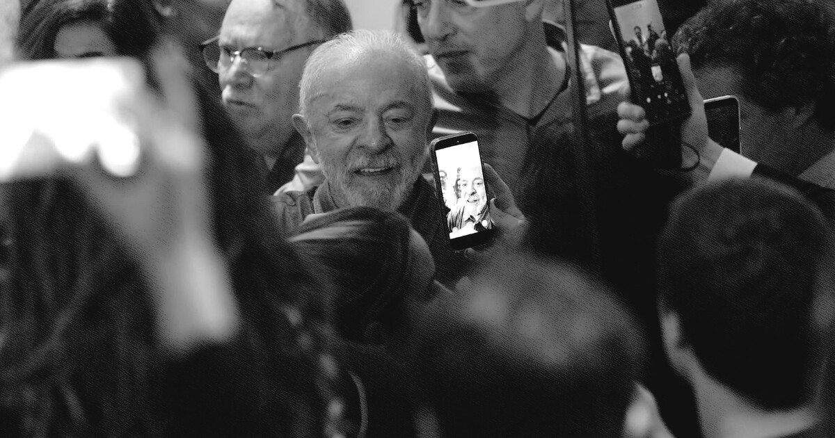 Lula agradece votos e diz que teve de vencer intromissão vinda de fora