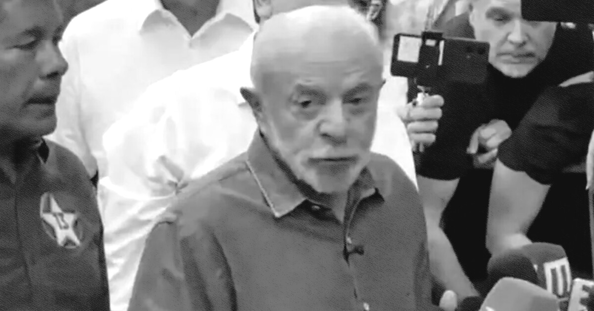 Lula critica TSE por combater fake news de aliados