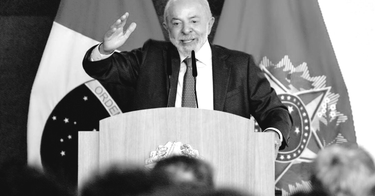 Lula participa hoje de promulgação da PEC da 6x1 e retoma atos de campanha
