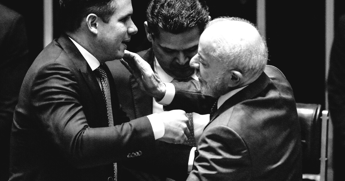 Lula se reúne com Alcolumbre e Motta após vitória eleitoral