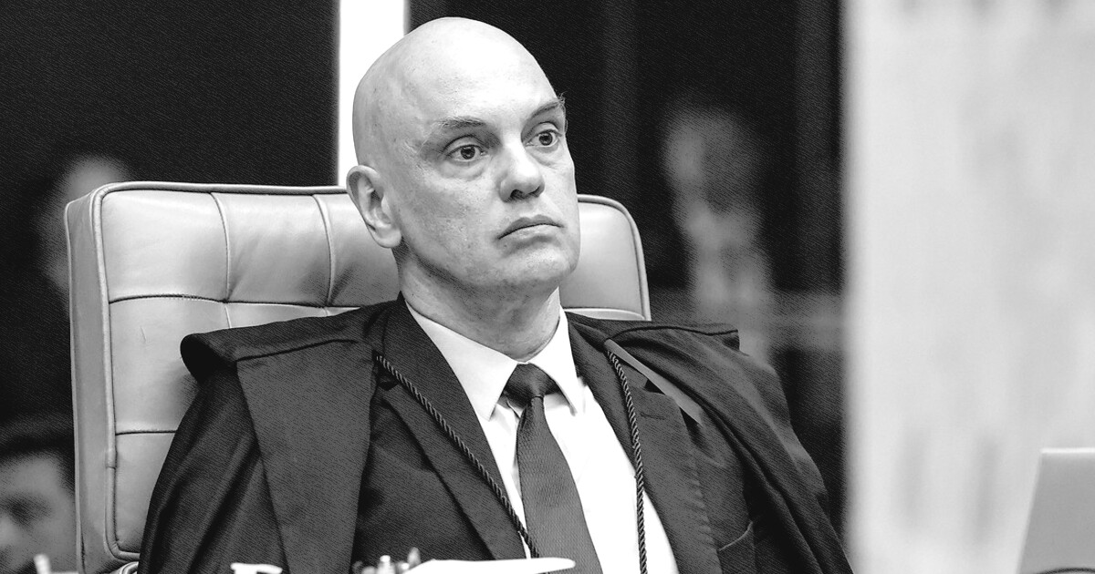 Moraes vota em São Paulo e diz que sistema eleitoral brasileiro