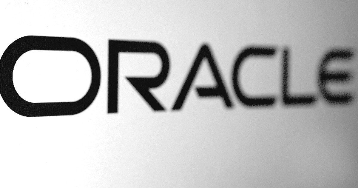 Oracle promete limitar captação para IA e vê pico de investimentos até 2028