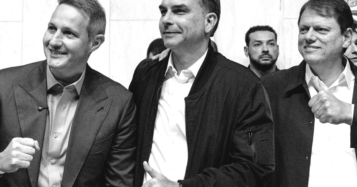 Painel: Flávio prestigia festa de aniversário de Derrite, cotado para ser seu ministro