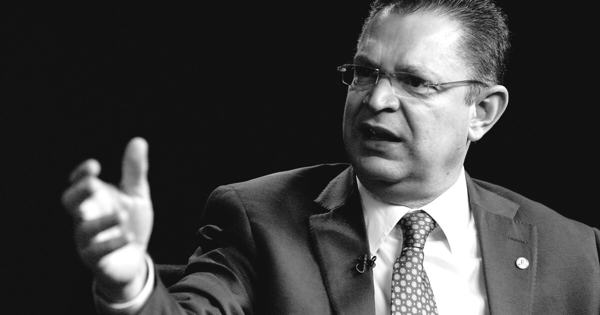 PL sobre dívidas de MEIs é de “candidato desesperado”, diz Sóstenes