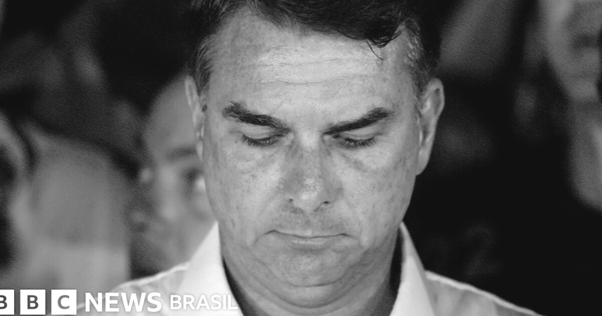 Por que investigação contra Flávio Bolsonaro deve continuar com Moraes mesmo com perda de foro privilegiado - BBC News Brasil