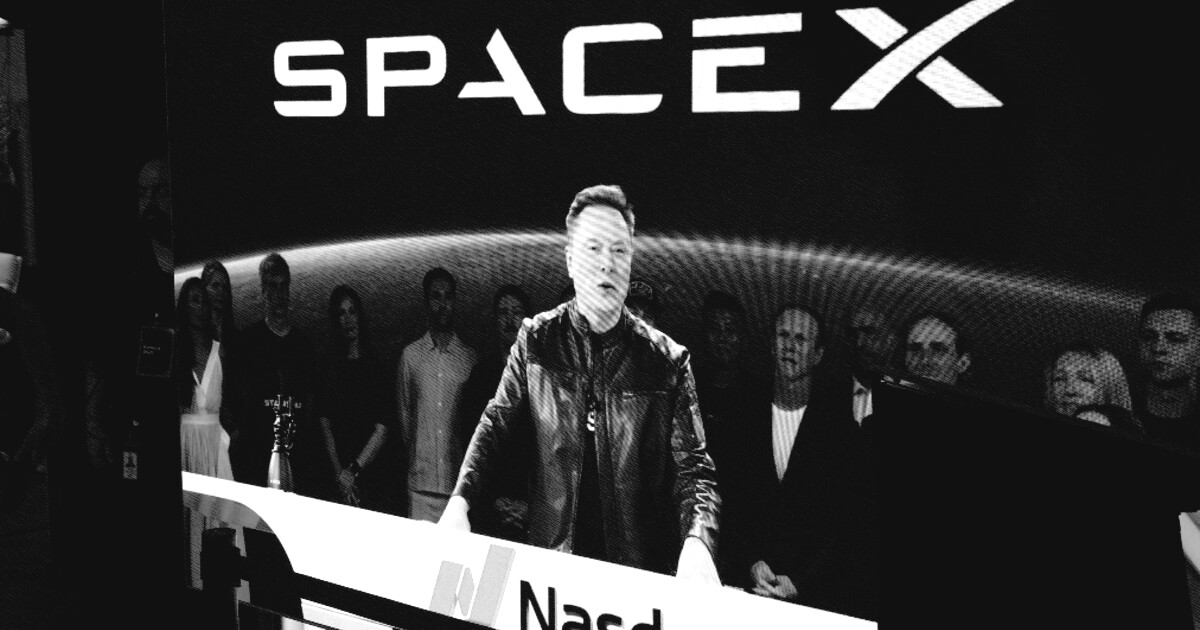 SpaceX negocia acesso a 80 mil torres para desafiar gigantes da telefonia nos EUA