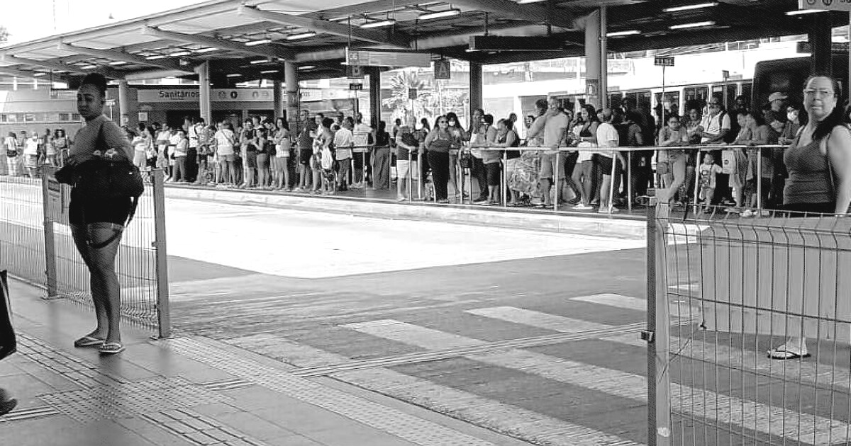 TRE manda prender secretário de Salvador por falta de ônibus, e PT pede prisão de prefeito